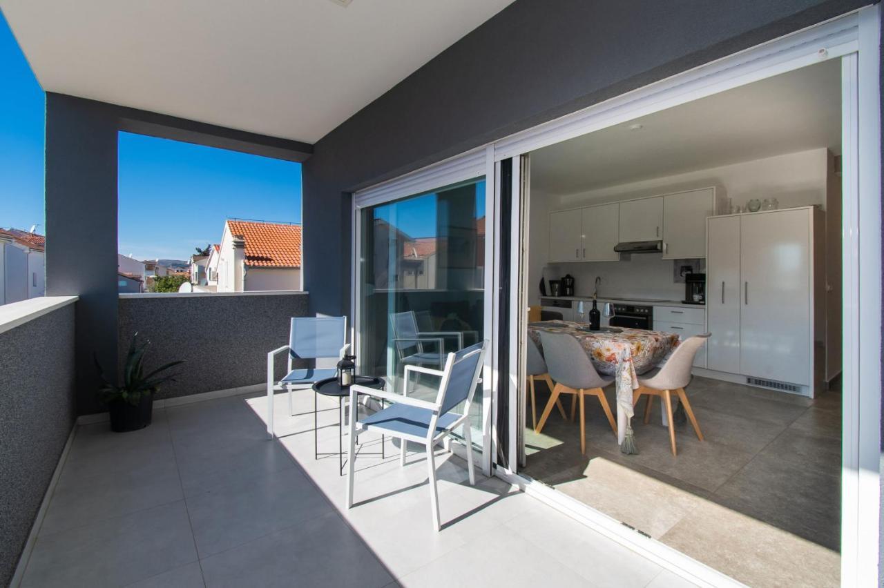Apartman Benmi Vodice Bagian luar foto