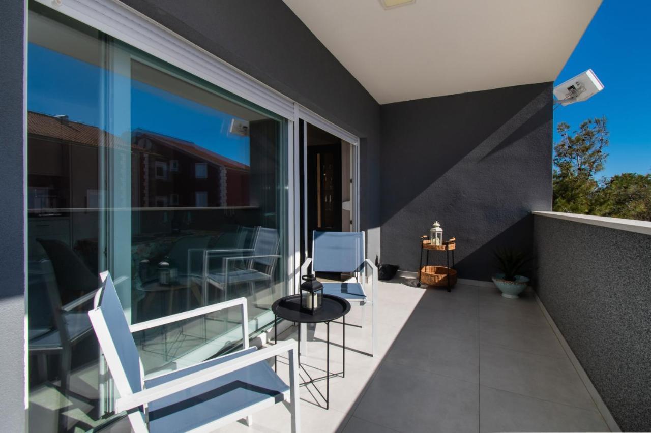 Apartman Benmi Vodice Bagian luar foto